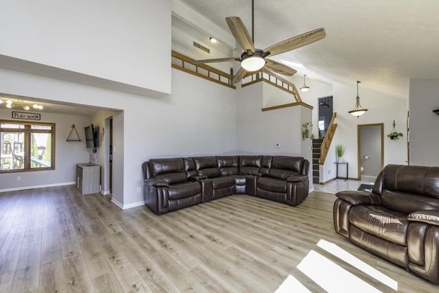 5800 82nd PLACE, Kenosha, WI 53142