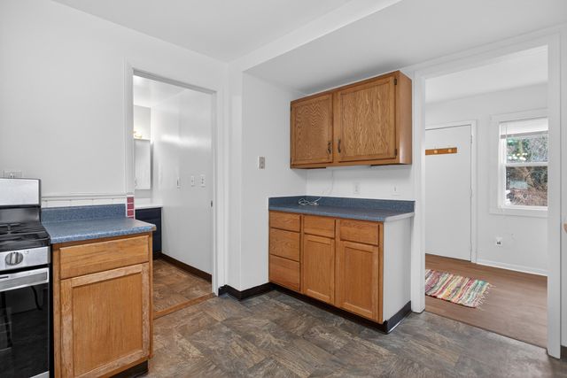 609 Webb Street, Jackson, MI 49202