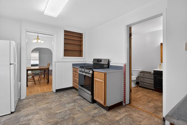 609 Webb Street, Jackson, MI 49202