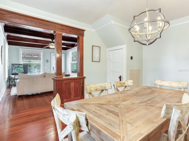 210 N GROSSE AVENUE, Tarpon Springs, FL 34689