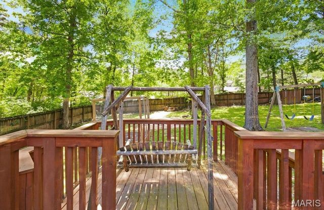 112 Willow Drive, Eureka, MO 63025