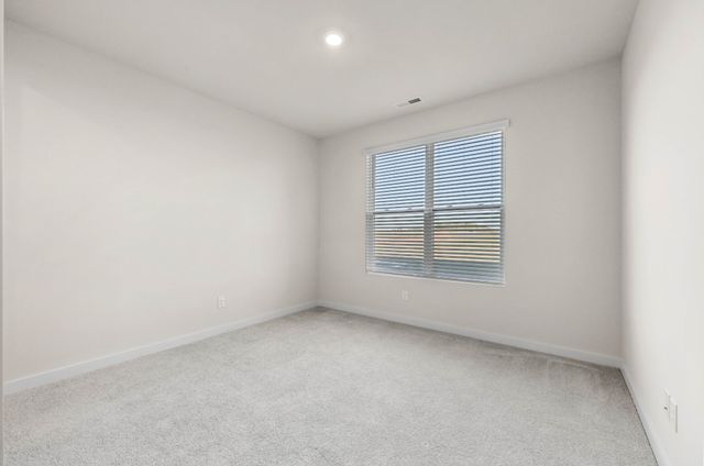 2041 Daniel Johnson Way, Clarksville, TN 37043