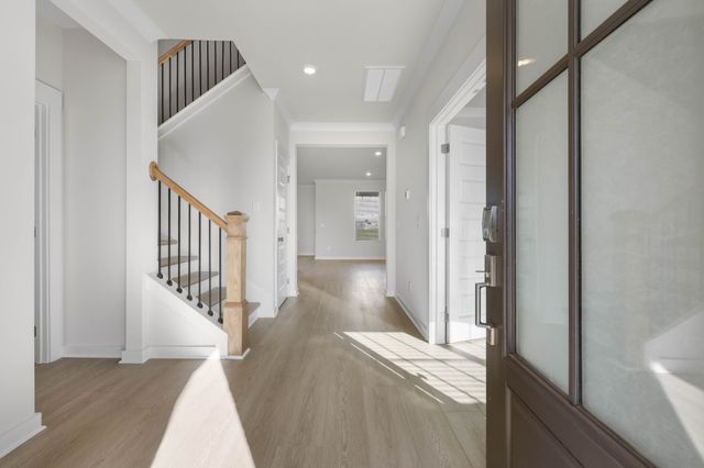 2041 Daniel Johnson Way, Clarksville, TN 37043