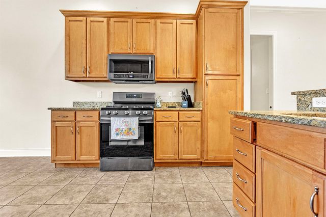 155 NICHOLAS DR, Somerville, TN 38068