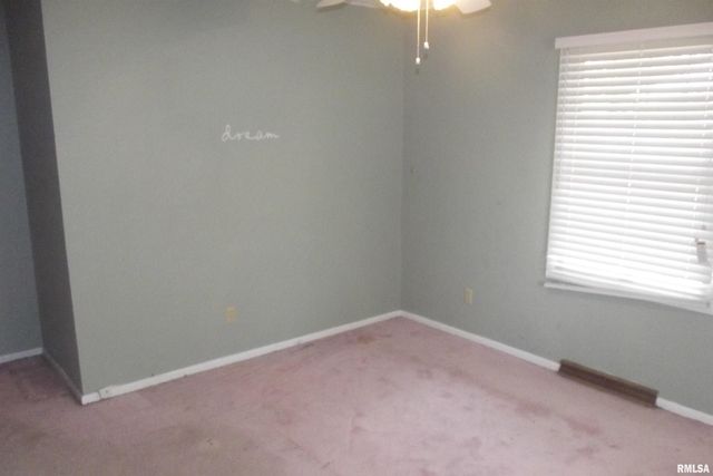 856 OXFORD Drive, Chatham, IL 62629