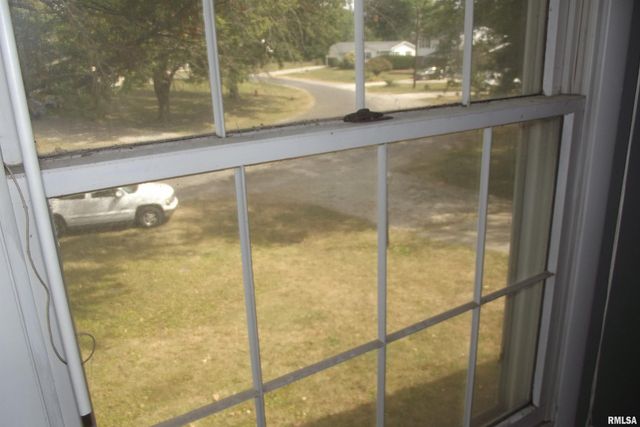 856 OXFORD Drive, Chatham, IL 62629