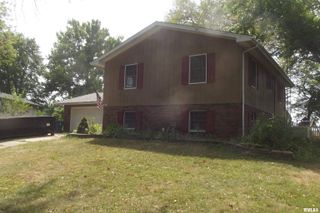 856 OXFORD Drive, Chatham, IL 62629