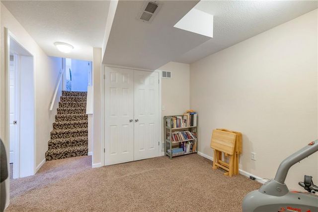 648 SE Ashton Drive, Lee's Summit, MO 64063