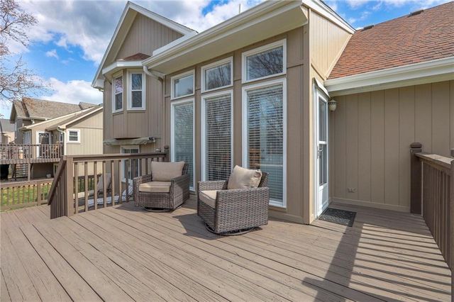 648 SE Ashton Drive, Lee's Summit, MO 64063