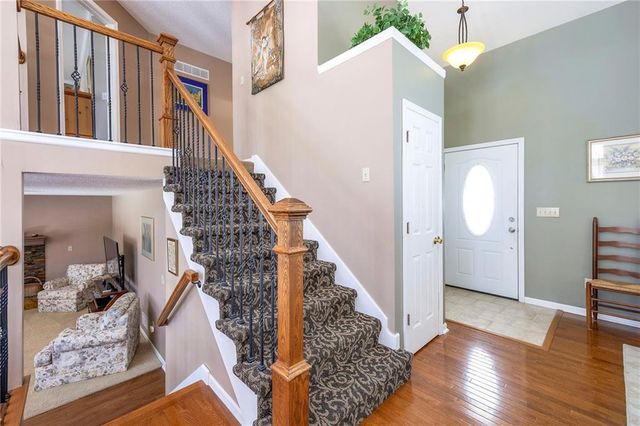 648 SE Ashton Drive, Lee's Summit, MO 64063