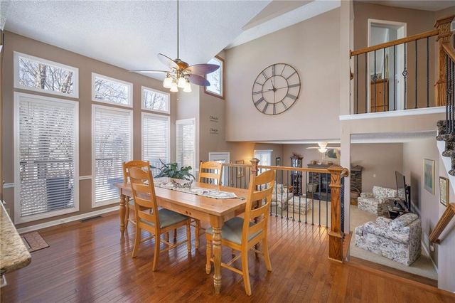 648 SE Ashton Drive, Lee's Summit, MO 64063