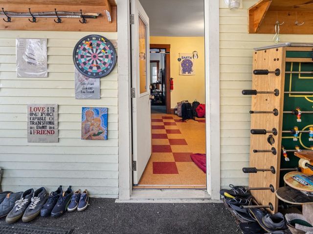 39 Grove Street, Burlington, VT 05401