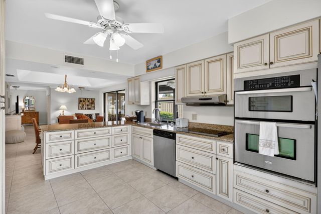 16997 Waterbend Drive 139, Jupiter, FL 33477