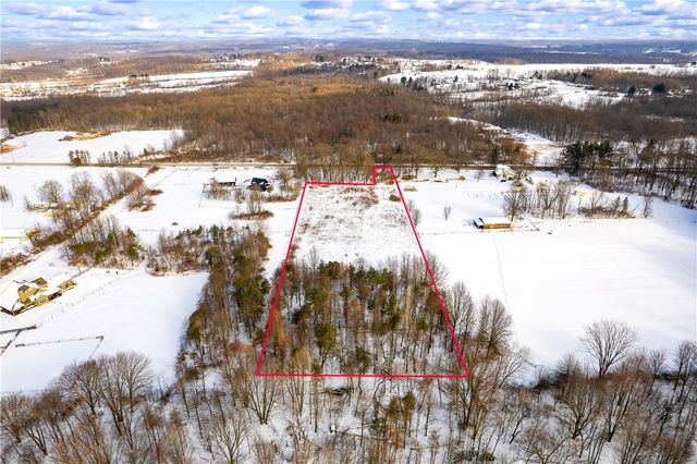 0 New Castle Rd, Shenango Twp, PA 16143