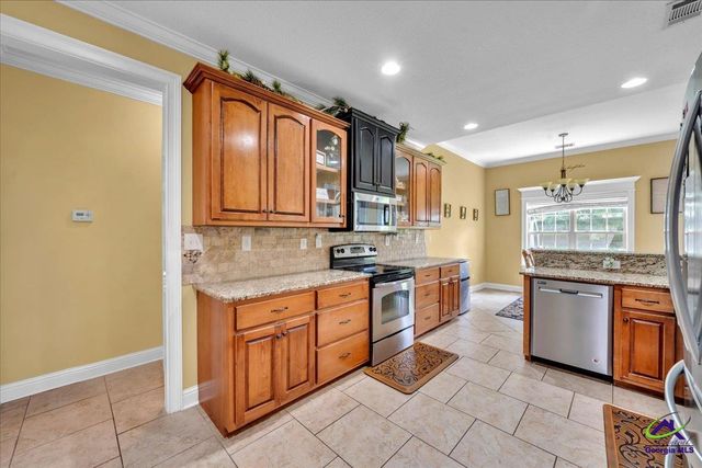 805 arbor Lane, Centerville, GA 31028