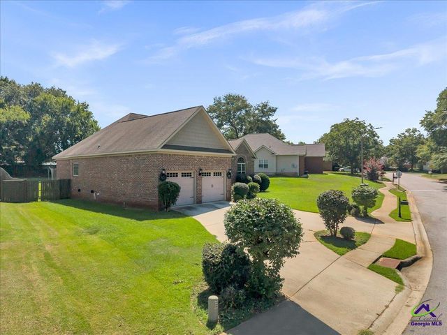 805 arbor Lane, Centerville, GA 31028