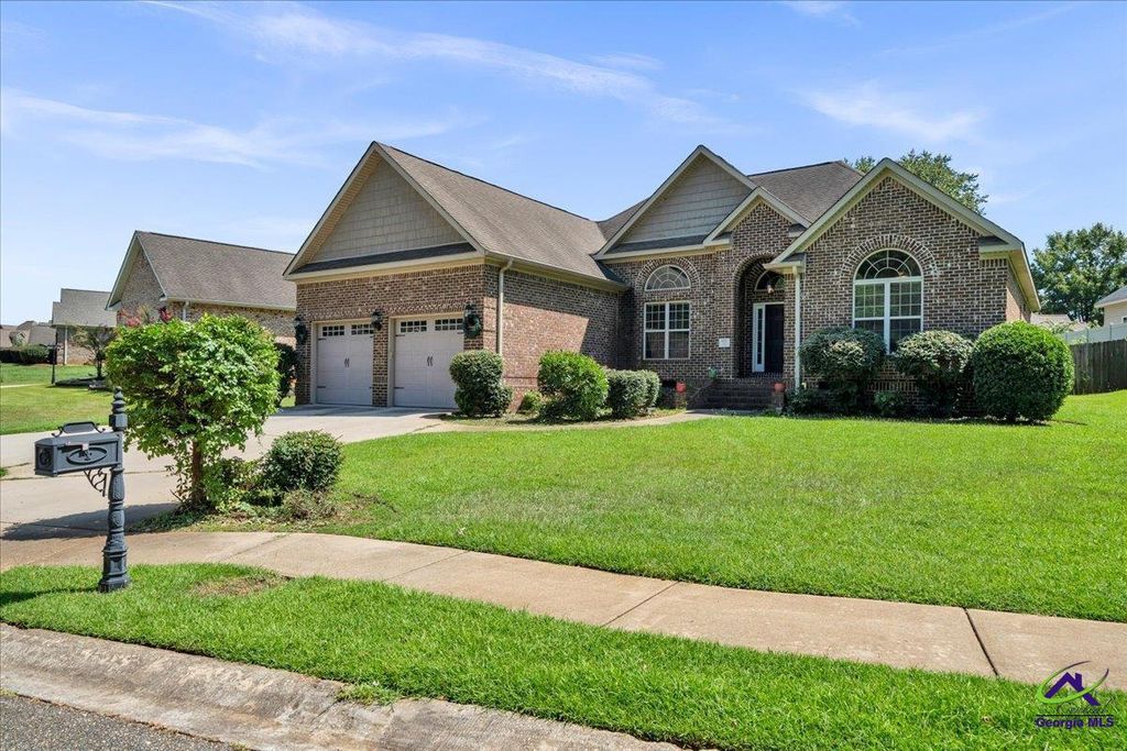 805 arbor Lane, Centerville, GA 31028