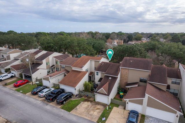 1068 5Th Avenue, Shalimar, FL 32579