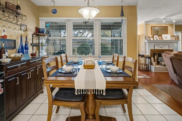 1068 5Th Avenue, Shalimar, FL 32579