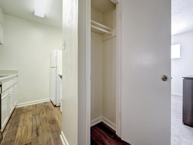 4553 Guadalupe ST 1B, Austin, TX 78751