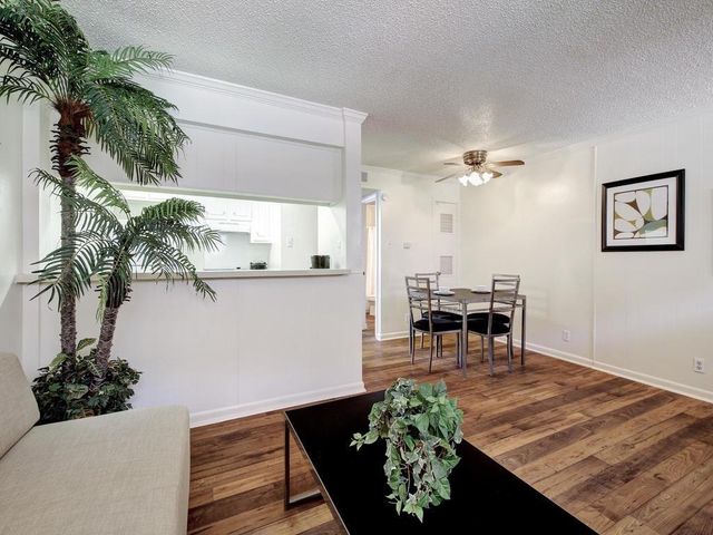 4553 Guadalupe ST 1B, Austin, TX 78751