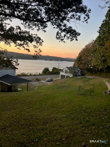 435 Military Highway, Groton, CT 06340