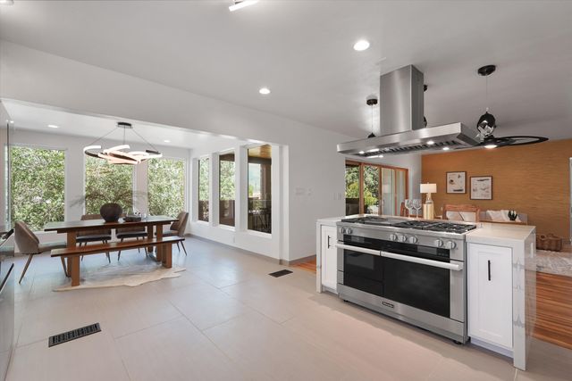 1712 Morningrise Place SE, Albuquerque, NM 87108
