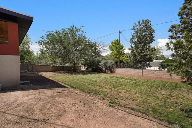 1712 Morningrise Place SE, Albuquerque, NM 87108