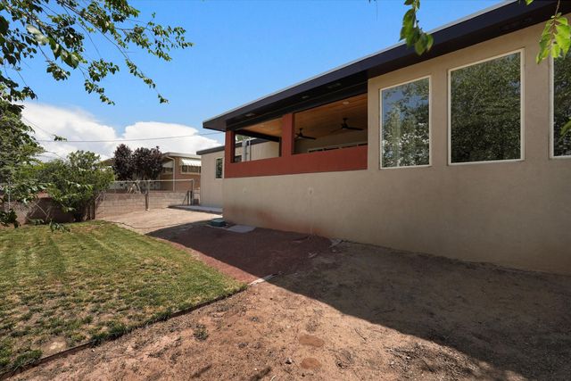 1712 Morningrise Place SE, Albuquerque, NM 87108