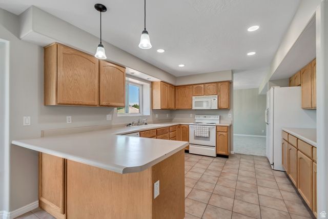 10143 S MEMORIAL DR, South Jordan, UT 84095