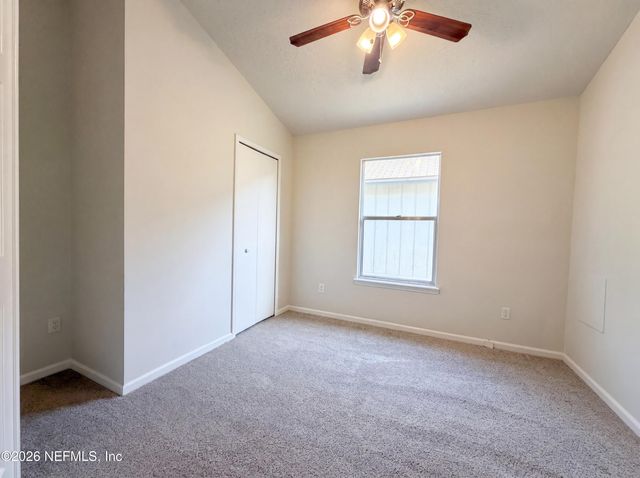 2512 TOWNSQUARE Drive, Jacksonville, FL 32216