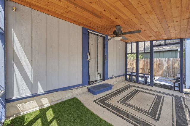 1315 E Logan ST, Round Rock, TX 78664
