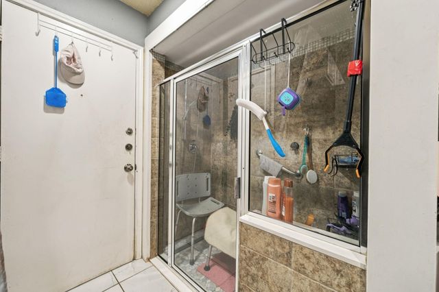 1315 E Logan ST, Round Rock, TX 78664