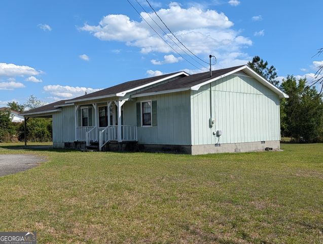 715 Charles Street, Ailey, GA 30410