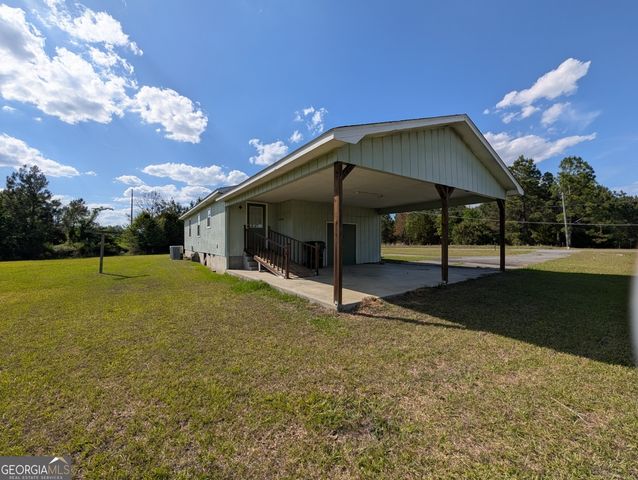 715 Charles Street, Ailey, GA 30410
