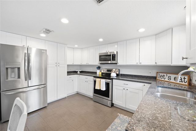2034 CINDY CIRCLE, Palm Harbor, FL 34683