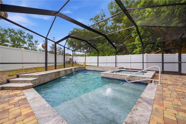 2034 CINDY CIRCLE, Palm Harbor, FL 34683