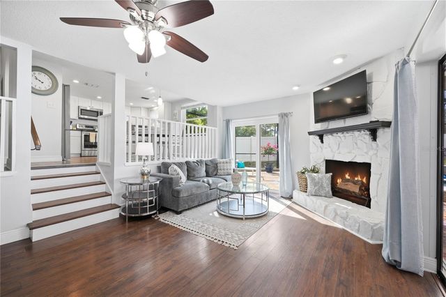 2034 CINDY CIRCLE, Palm Harbor, FL 34683