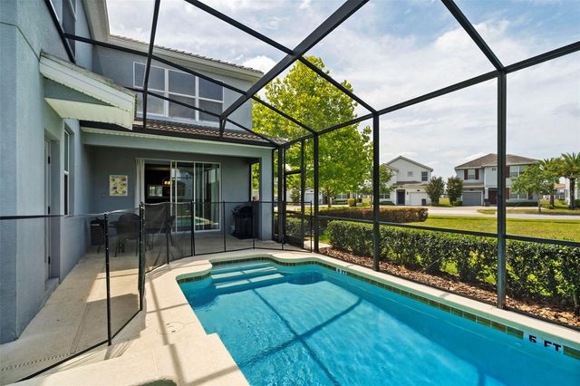 4760 KINGS CASTLE CIRCLE, Kissimmee, FL 34746