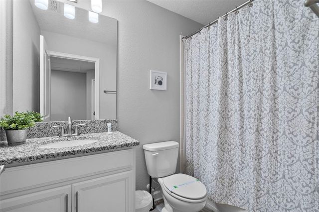 4760 KINGS CASTLE CIRCLE, Kissimmee, FL 34746