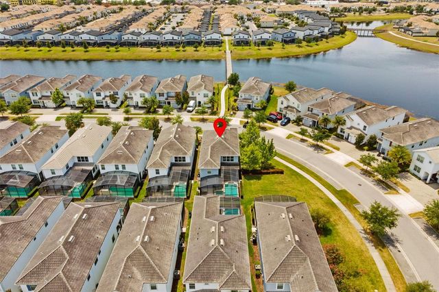 4760 KINGS CASTLE CIRCLE, Kissimmee, FL 34746