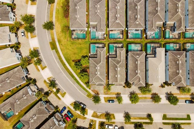 4760 KINGS CASTLE CIRCLE, Kissimmee, FL 34746