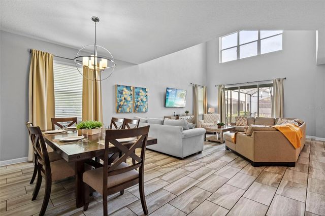 4760 KINGS CASTLE CIRCLE, Kissimmee, FL 34746