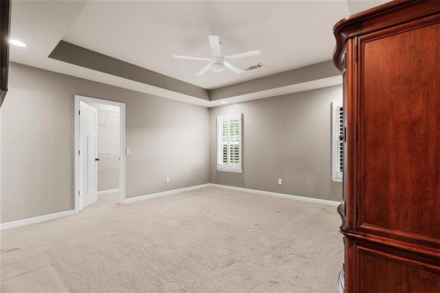 222 Gilmore Circle SW, Calhoun, GA 30701