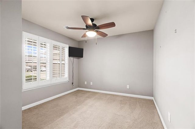 222 Gilmore Circle SW, Calhoun, GA 30701