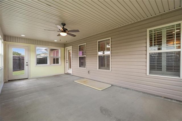 222 Gilmore Circle SW, Calhoun, GA 30701