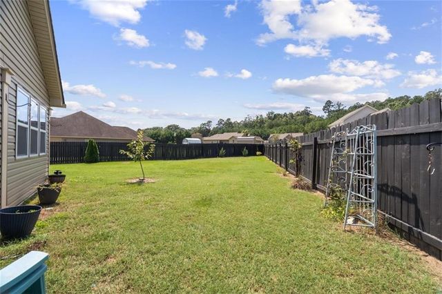 222 Gilmore Circle SW, Calhoun, GA 30701