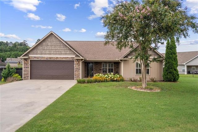 222 Gilmore Circle SW, Calhoun, GA 30701