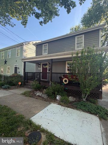 209 PRINCE EDWARD ST, Fredericksburg, VA 22401