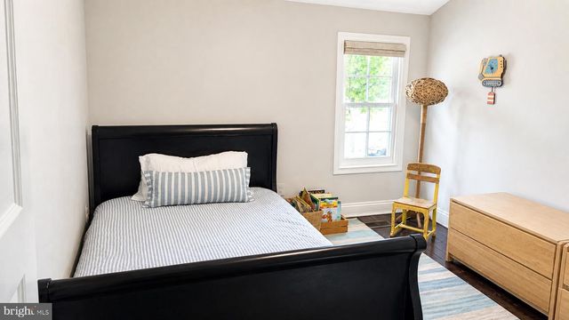 209 PRINCE EDWARD ST, Fredericksburg, VA 22401